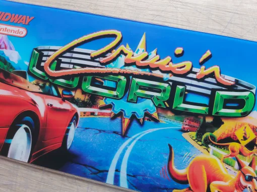 Alternative view of Cruis'n World Marquee