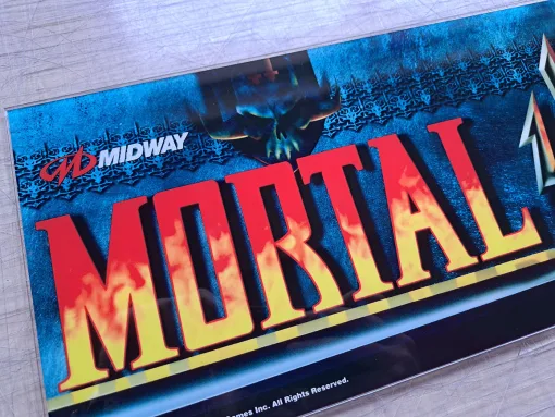 Alternative view of Mortal Kombat 4 Marquee