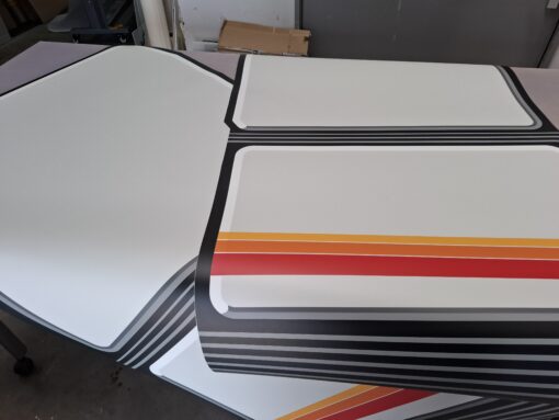 Alternative view of Spy Hunter Side Art Full Sides